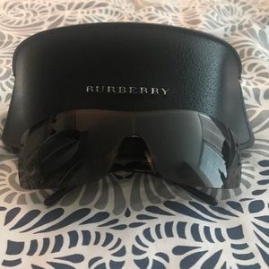 Polarised Burberry Shield Sunnies